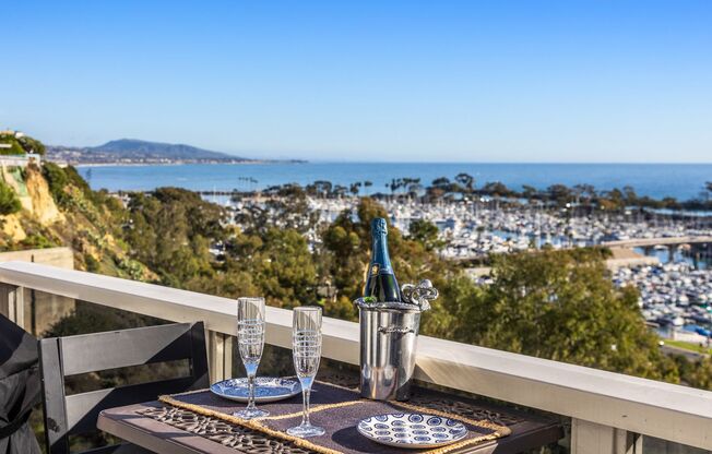 Experience Coastal Luxury in Dana Point’s Lantern District!