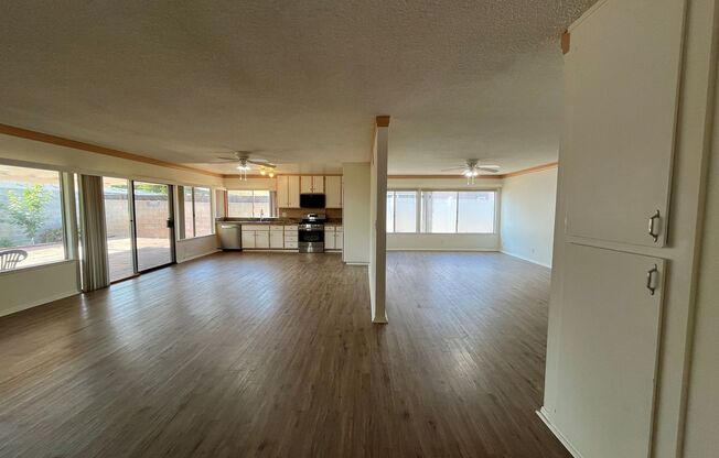 Simi Valley 3BR w/RV parking, AVAILABLE NOW!