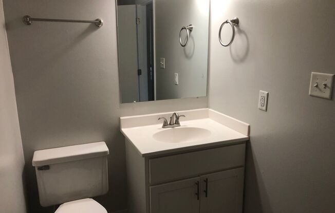 2 beds, 2 baths, 955 sqft, $1,225, Unit 5939D