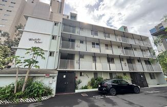 445 Kalaimoku St. - Waikiki Palms