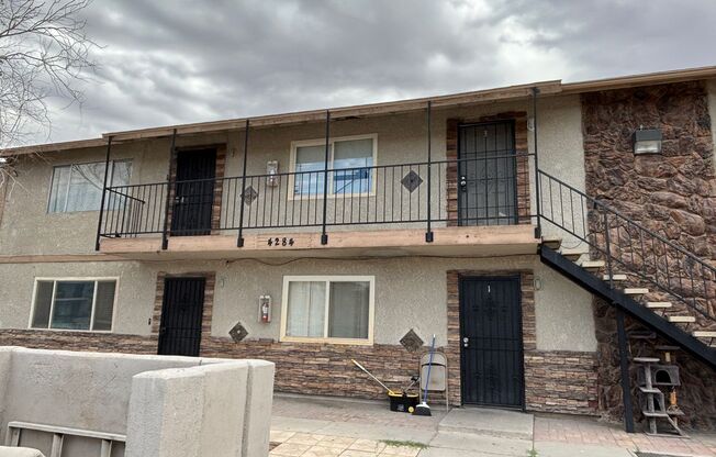 Charming 3Bed/1Bath apartment located in North Las Vegas— Enjoy Rent-Free Holidays!