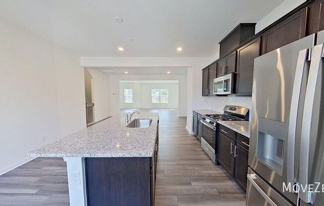 828 BASSWOOD GLN TRL