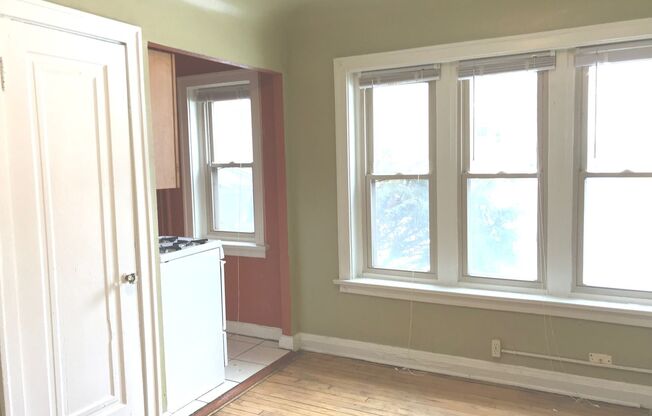 1527 Marshall