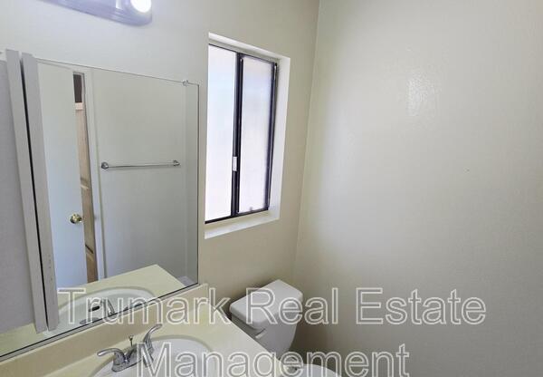380 W ALAMEDA AVE