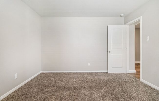 4 beds, 2 baths, 1,924 sqft, $2,245, Unit 3900 Calvary Ct