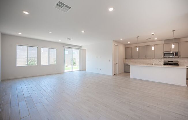 FABULOUS ALMOST NEW SINGLE STORY - READY TO MOVE IN - WITH SOLAR