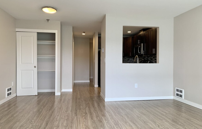 1 bed, 1 bath, 610 sqft, $1,795, Unit 611