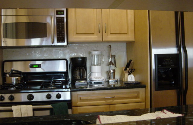 2 beds, 2 baths, 1,100 sqft, $7,250, Unit 23C