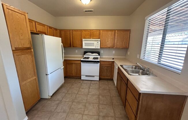 Freshly Renovated Avondale 3bed / 2bath Home