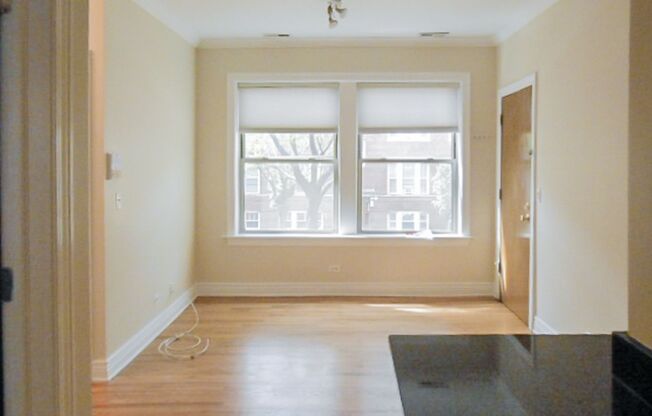 2 beds, 1 bath, 645 sqft, $2,695, Unit 1214WAV1