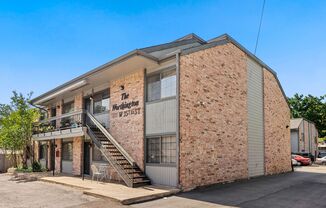 Worthington Apartments