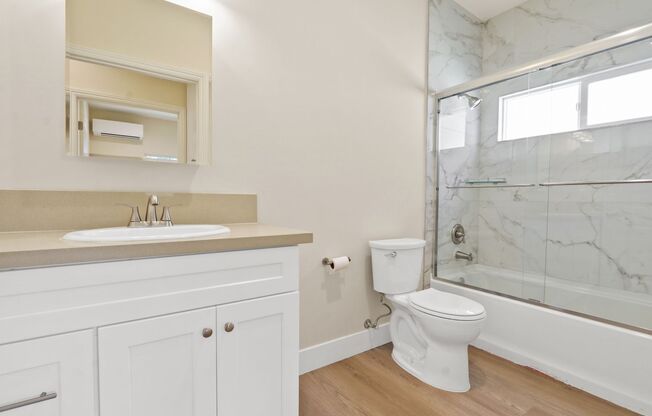 2 beds, 2 baths, 675 sqft, $2,500, Unit 16104 1/2