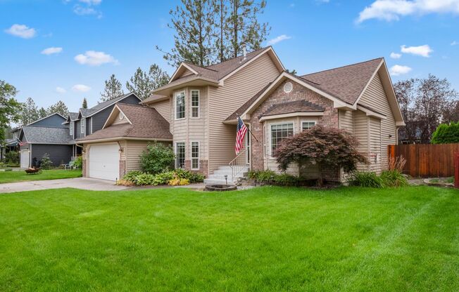 Spacious 5 Bed 3 Bath Home north Spokane with tons to offer