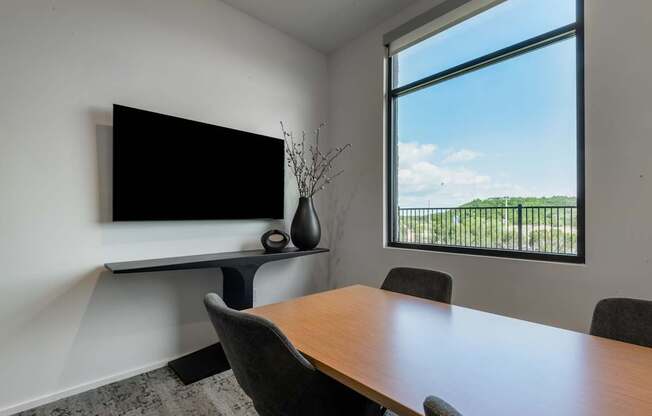 Micro Office at The Artesian at Bee