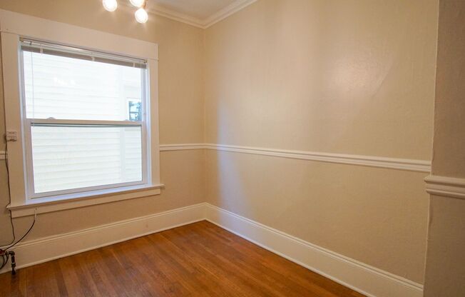 Studio, 1 bath, $1,125, Unit 06