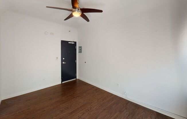 Studio, 1 bath, 160 sqft, $1,095, Unit 311