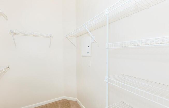 SPACIOUS WALK-IN CLOSETS