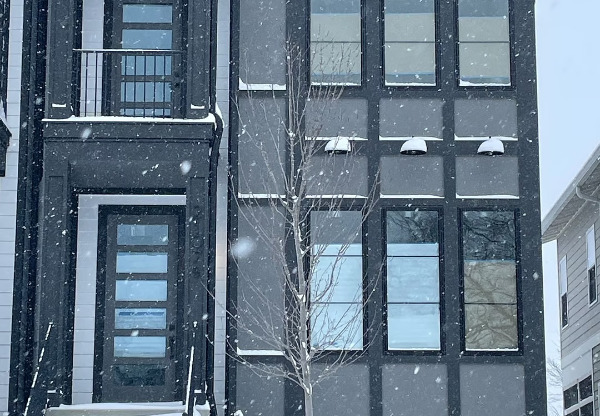 11th Ave N