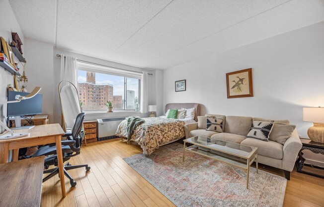 40 W 116 ST