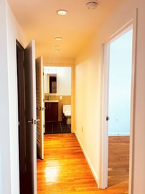 Studio, 1 bath, $3,477, Unit 14D