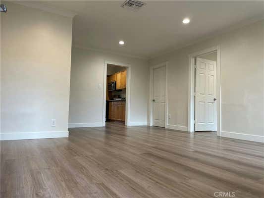 3 beds, 2 baths, 1,517 sqft, $4,400