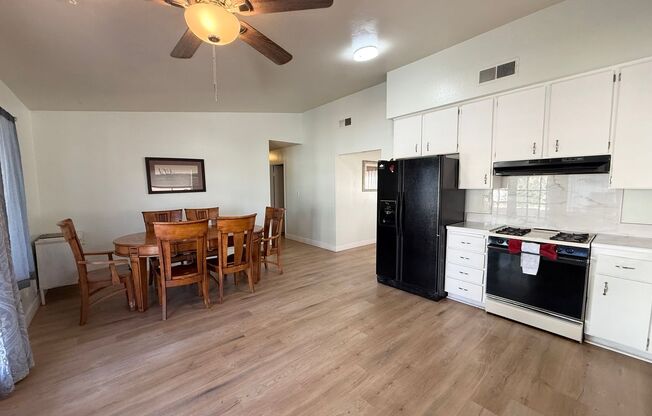 Fully Furnished 4-Bedroom Home in Prime Central Las Vegas Location