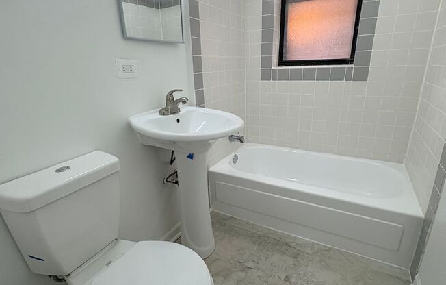 1 bed, 1 bath, 650 sqft, $1,050, Unit WL 207