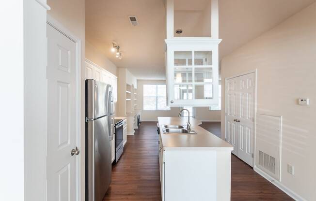 This is a photo of the kitchen in the 1498 square foot, 2 bedroom, 2 and 1/2 bath Schooner floor plan at Nantucket Apartments in Loveland, OH.