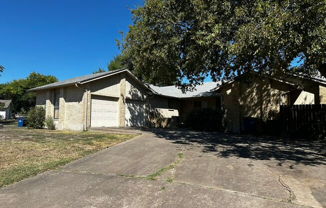 3 beds, 2 baths, 1,200 sqft, $1,875