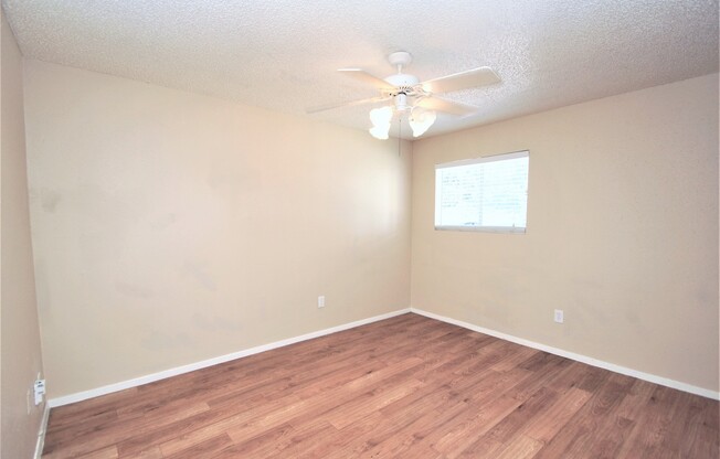 Studio, 1 bath, 500 sqft, $850, Unit 204