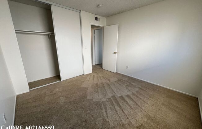 2 beds, 1 bath, $1,795