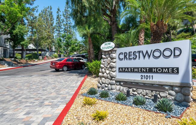 Crestwood Apartment Homes