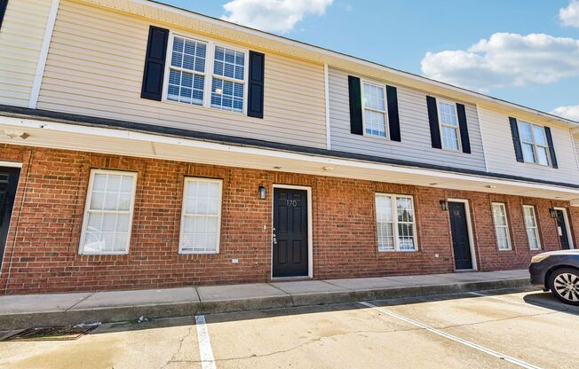 2 beds, 2.5 baths, 1,387 sqft, $1,395, Unit 0174
