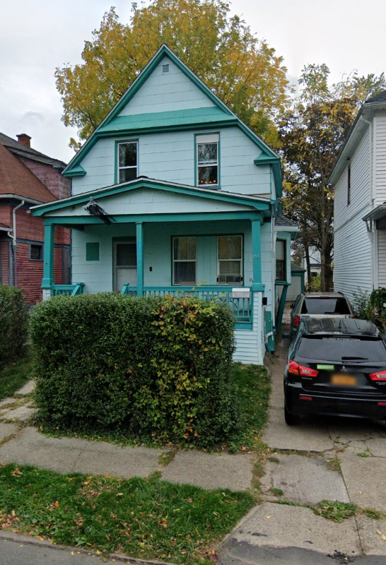 135 HEATH ST