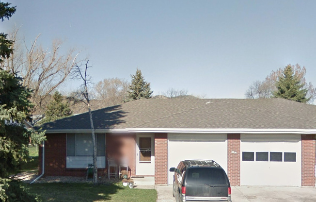 2 Bedroom | 1 Bathroom Available for Rent!