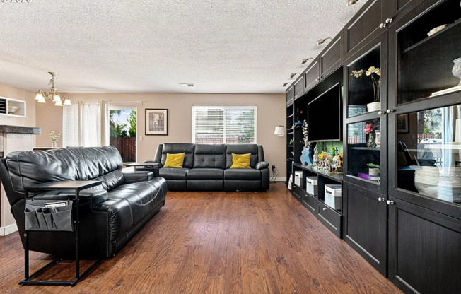 Spacious 4-Bedroom Home in Canby with Fenced Backyard & 2-Car Garage!