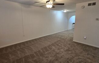 2 beds, 2 baths, $1,295, Unit # 167