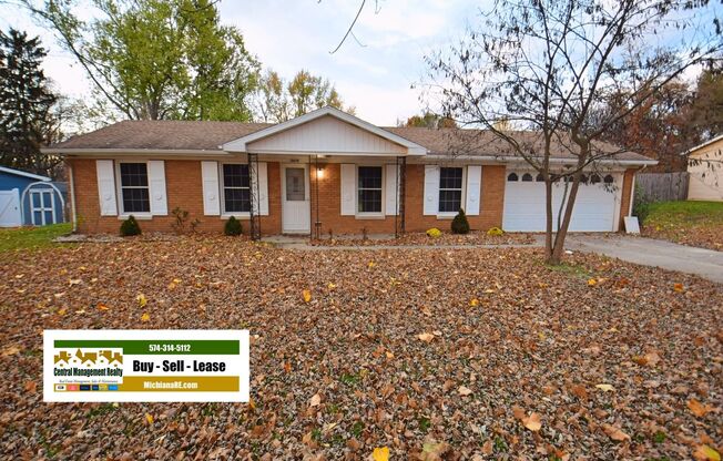 Inground swimming pool, 3 bedroom 1.5 bath home in South Bend IN