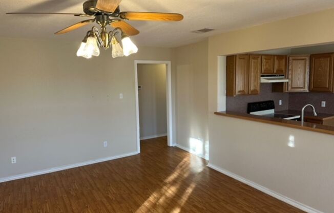 1 bed, 1 bath, $1,425, Unit UNIT # 1