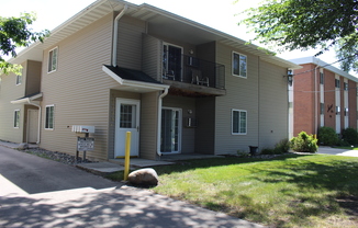 Woodbury III Apartments