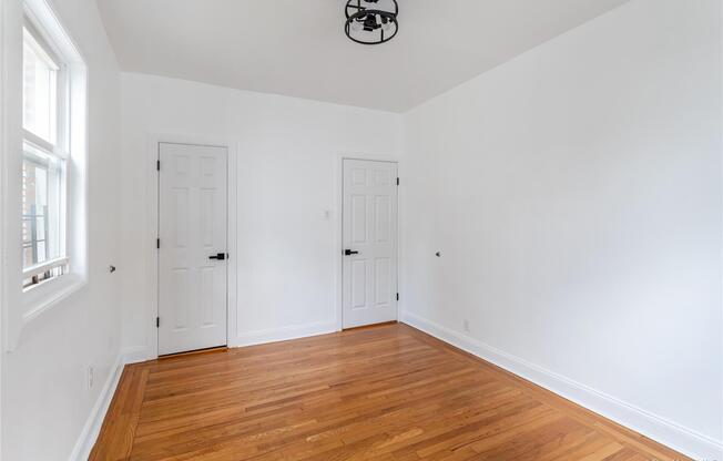 52 ADRIAN AVE