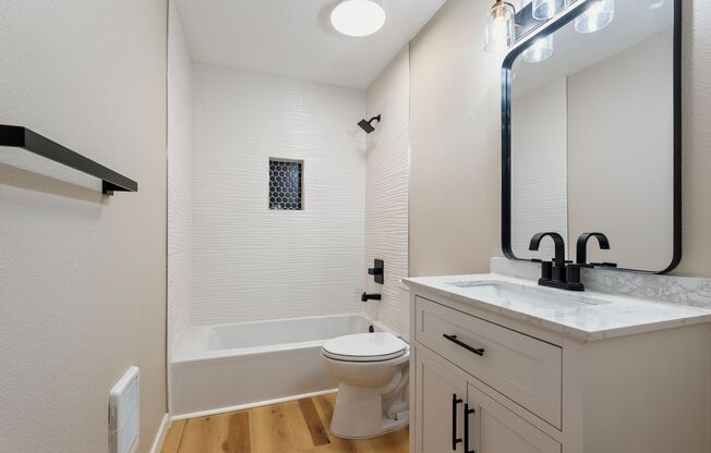 2 beds, 1 bath, 864 sqft, $1,395, Unit #20