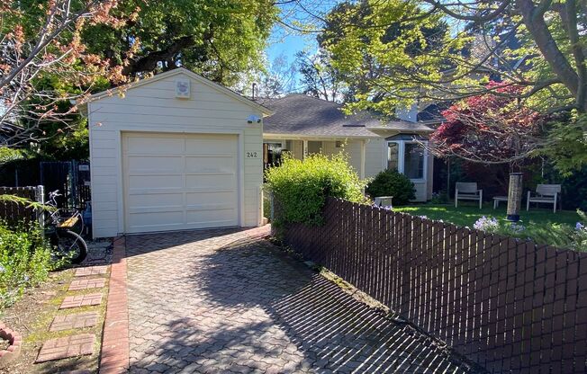 Charming Menlo Park Home with Private Backyard & Beautiful Oak Tree