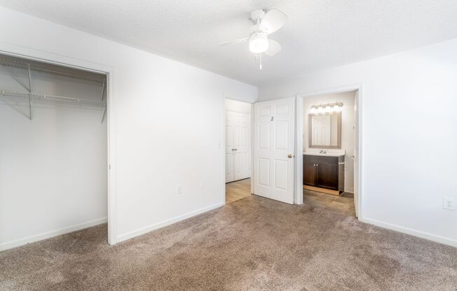 2 beds, 2 baths, 1,147 sqft, $1,525, Unit 1921B-JS