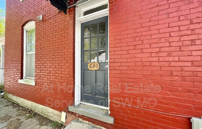 640 S GRANT