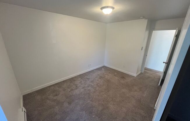 2 beds, 2 baths, 1,060 sqft, $2,995, Unit 3520 - 301