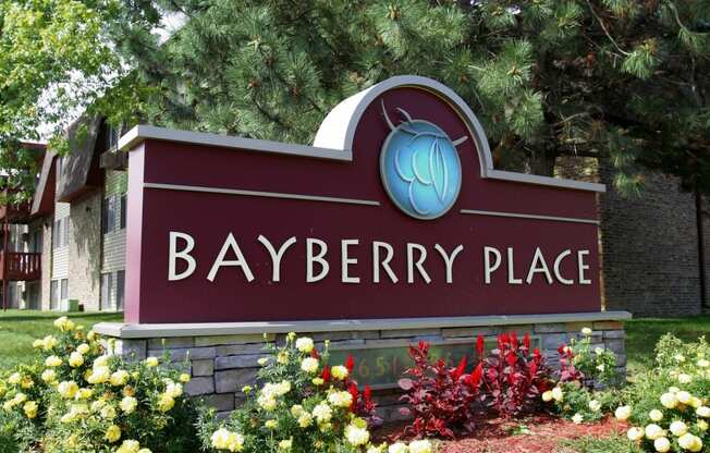 Welcome to Bayberry Place Sign.