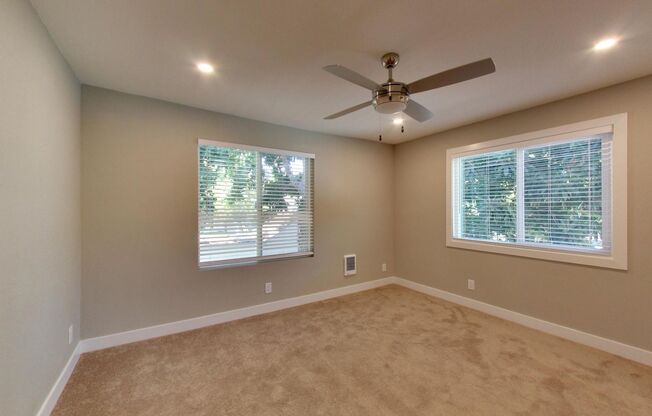 2 beds, 2 baths, 1,000 sqft, $2,849, Unit C250