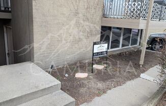 Cozy 2 BR 1 BA Condo Available In West Valley