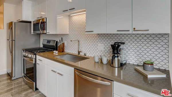 Studio, 1 bath, 602 sqft, $2,058, Unit 1212